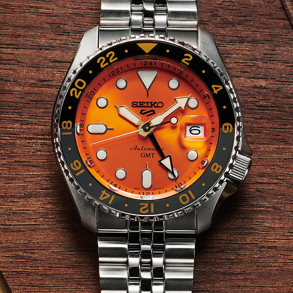 Seiko 5 Sport SKX Orange