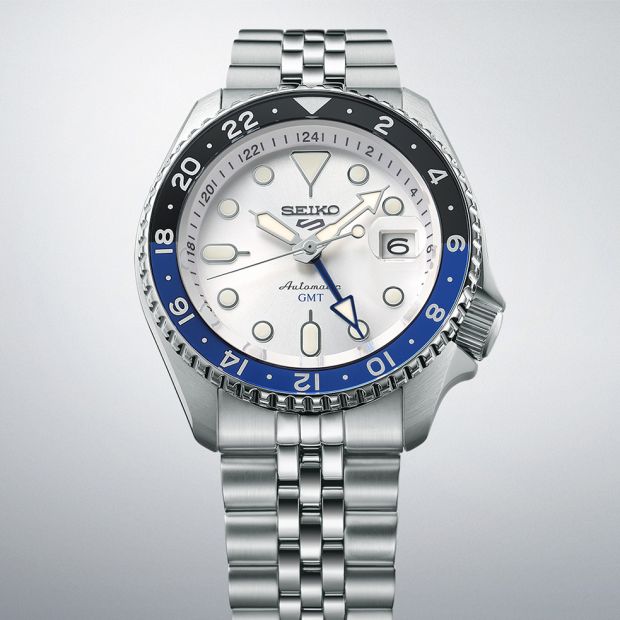 Seiko 5 Sport SKX White